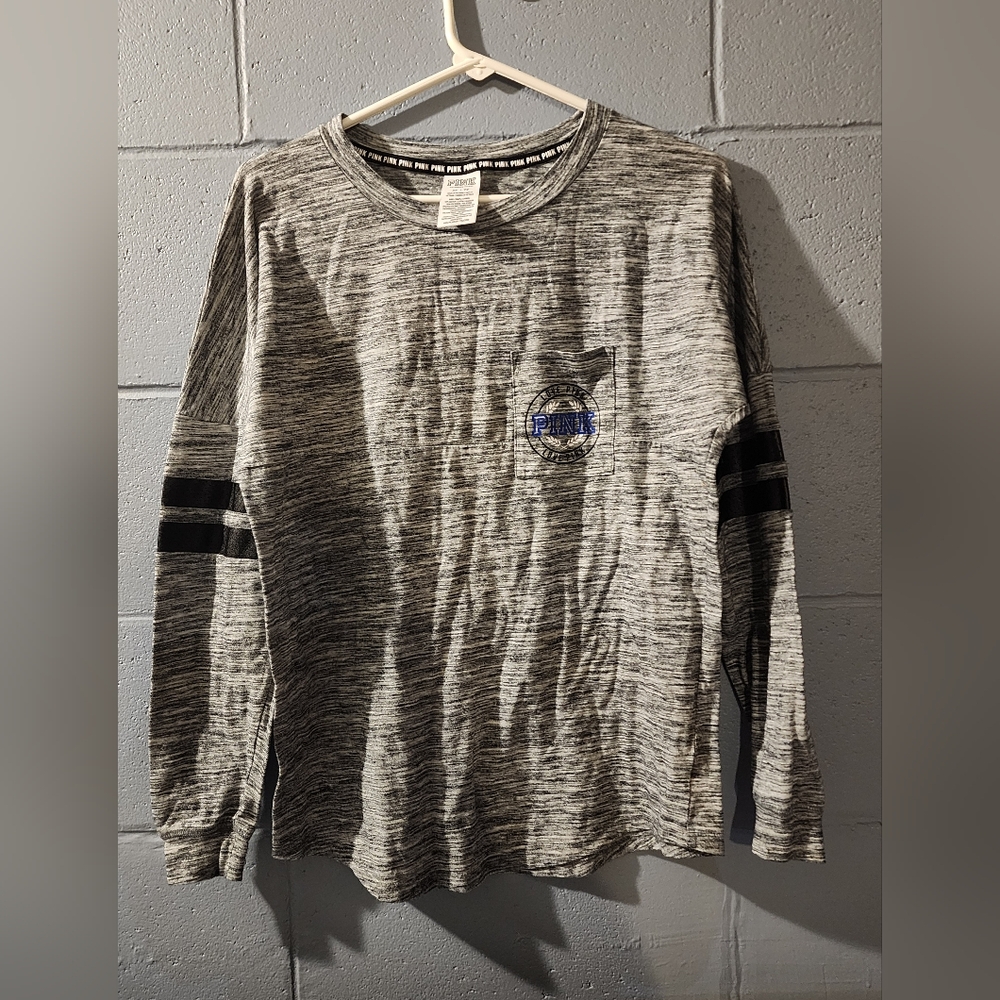 Gray and Black Long Sleeve Shirt